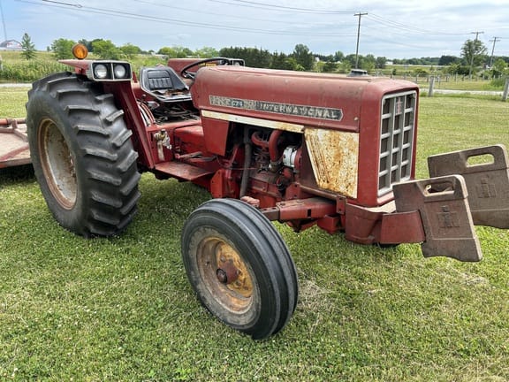 Main image International Harvester 574