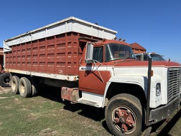 Main image International S1800