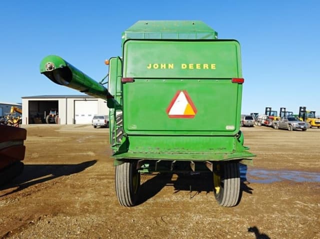 Image of John Deere 7700 equipment image 4