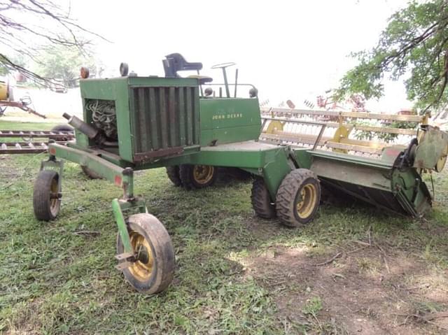 Image of John Deere 800 equipment image 2