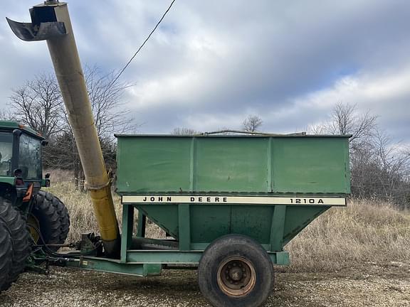 Image of John Deere 1210A Primary image