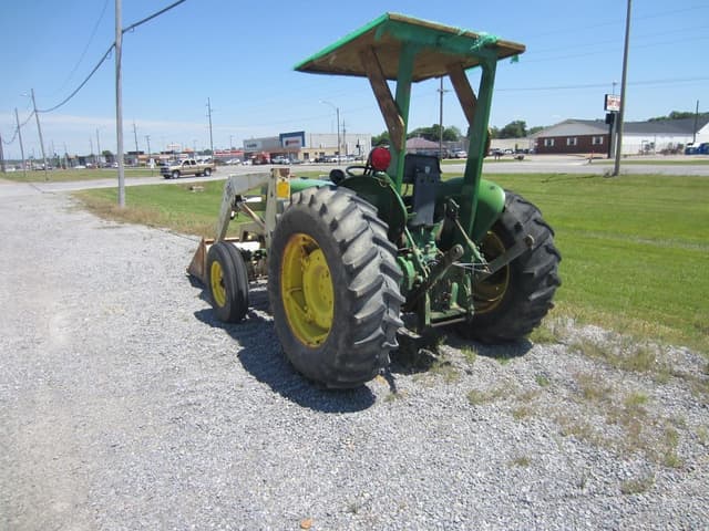 Image of John Deere 2040 equipment image 1
