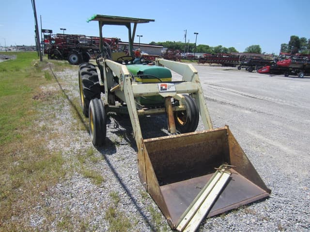 Image of John Deere 2040 equipment image 3