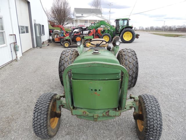 Image of John Deere 2040 equipment image 4