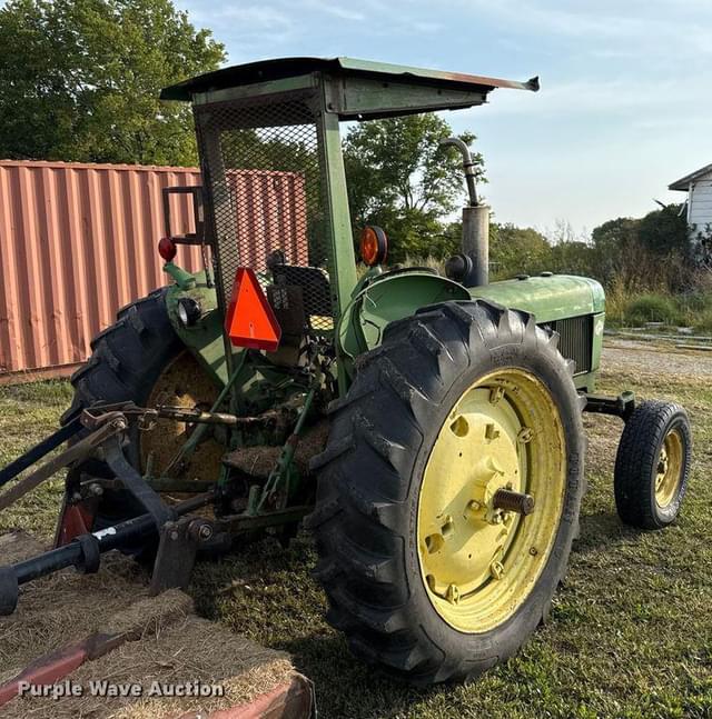 Image of John Deere 2240 equipment image 4