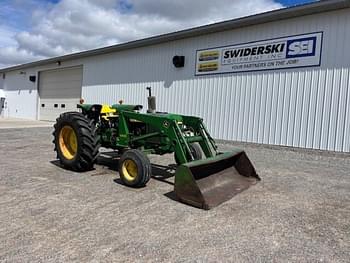 1977 John Deere 2640 Equipment Image0