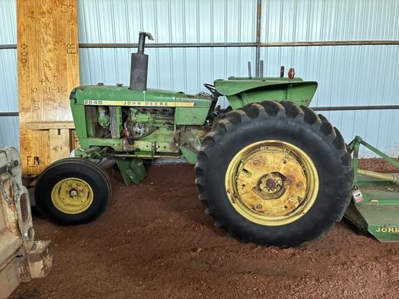 Image of John Deere 2640 Primary image