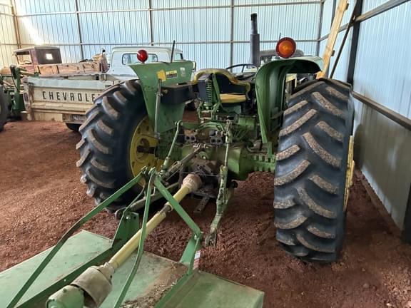 Image of John Deere 2640 equipment image 3
