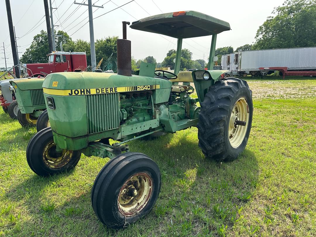 Image of John Deere 2640 Primary image