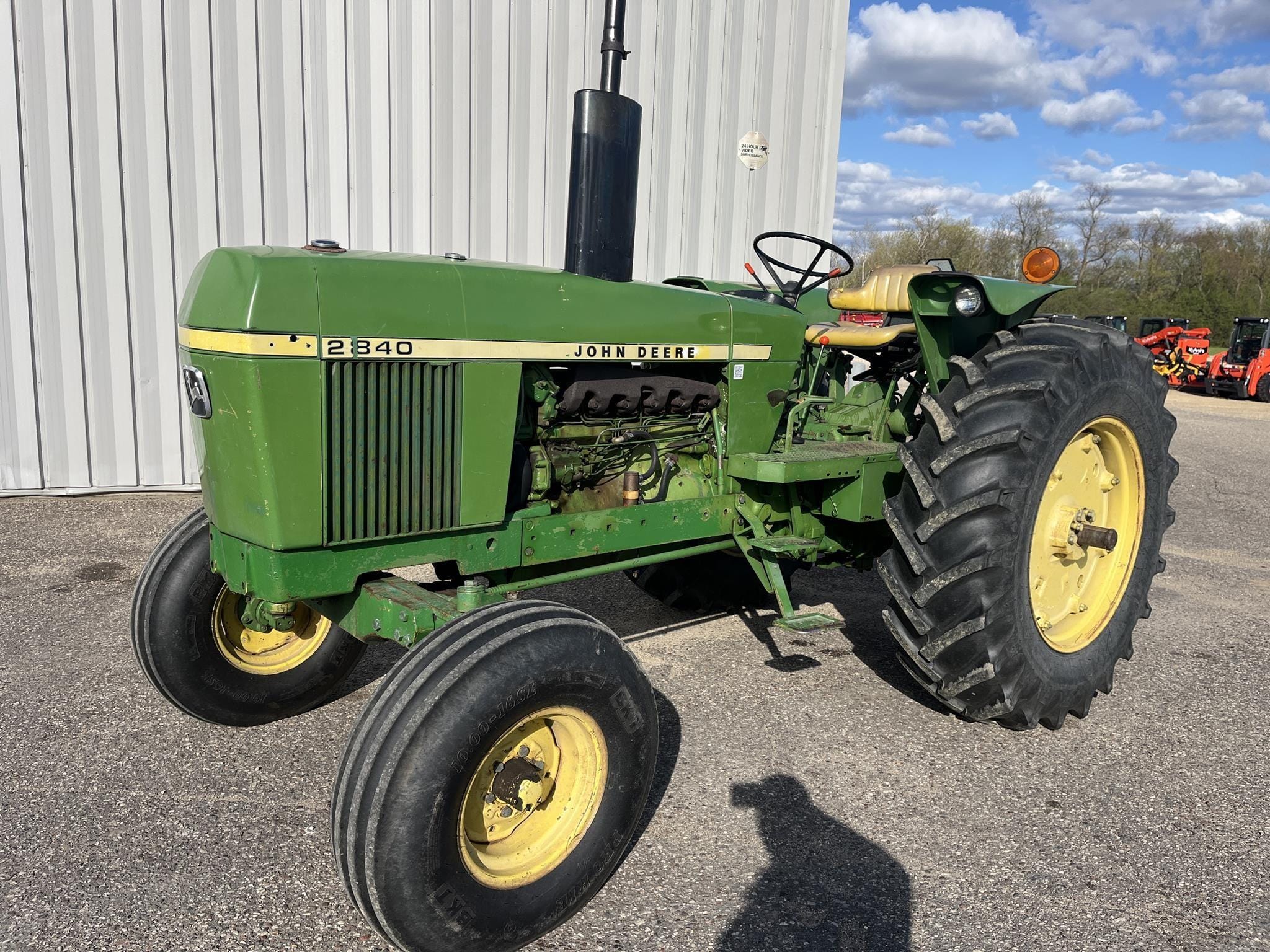 1977 John Deere 2840 Equipment Image0