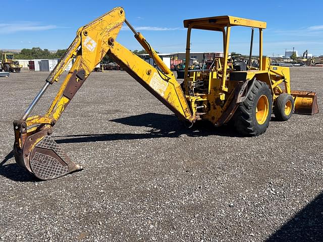 Image of John Deere 310A equipment image 2