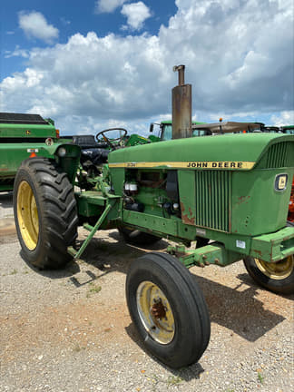 Image of John Deere 3130 equipment image 1