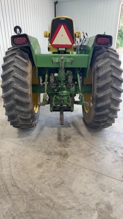 Image of John Deere 4030 equipment image 3