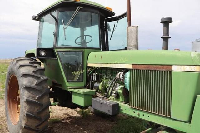 Image of John Deere 4230 equipment image 3