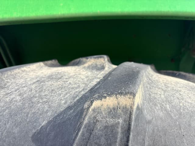 Image of John Deere 4230 equipment image 3