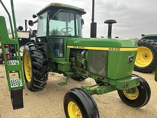 Main image John Deere 4230