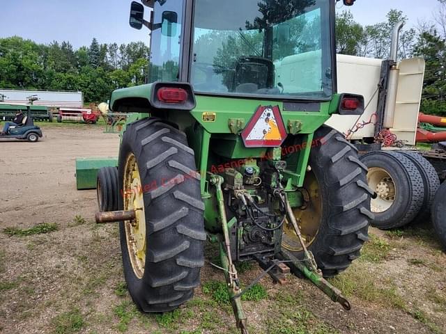 Image of John Deere 4230 equipment image 2
