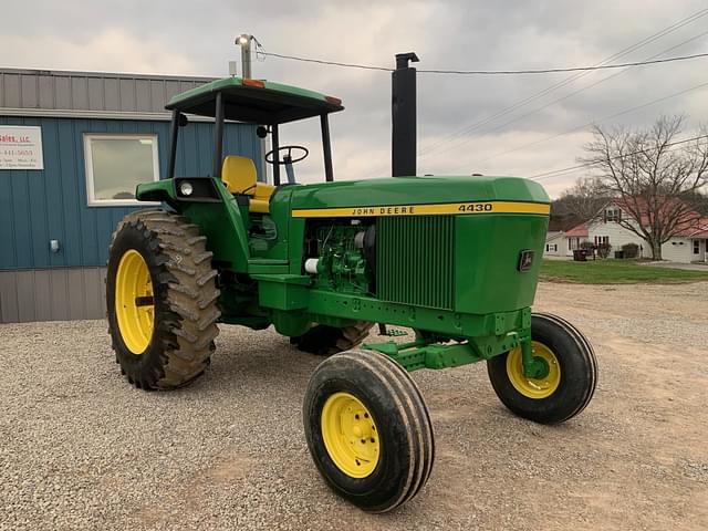 Image of John Deere 4430 equipment image 1