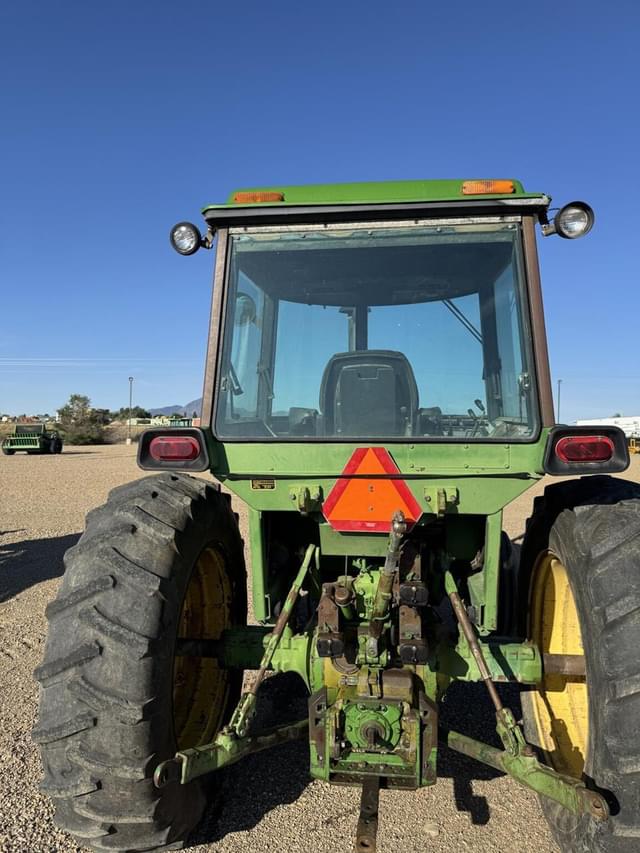 Image of John Deere 4430 equipment image 4