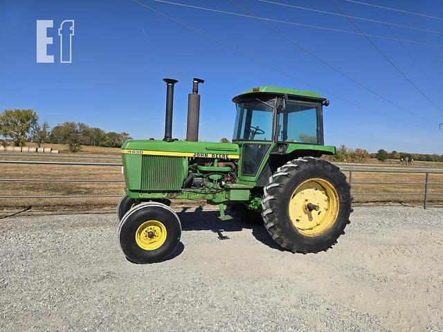 Image of John Deere 4430 equipment image 2