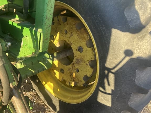 Image of John Deere 4430 equipment image 2