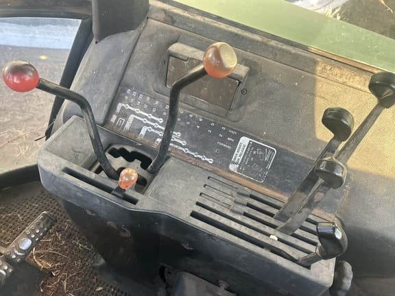 Image of John Deere 4430 equipment image 3