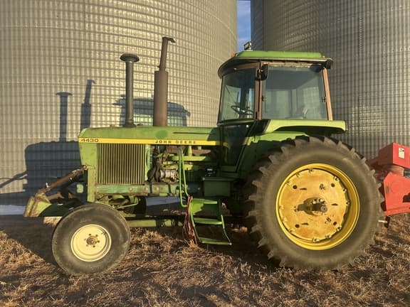 Image of John Deere 4430 Primary image