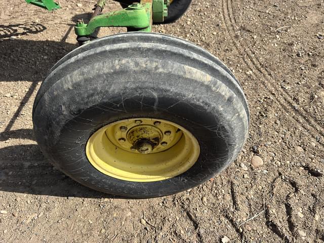 Image of John Deere 4430 equipment image 1