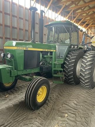 Image of John Deere 4430 Primary image