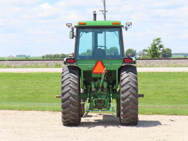 Image of John Deere 4430 equipment image 3