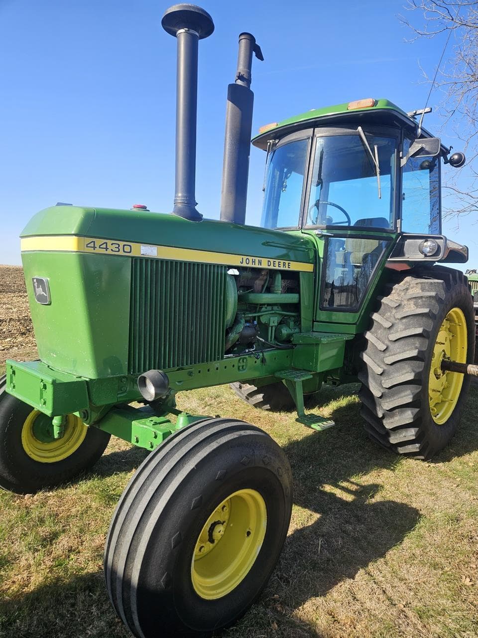 Image of John Deere 4430 Primary image