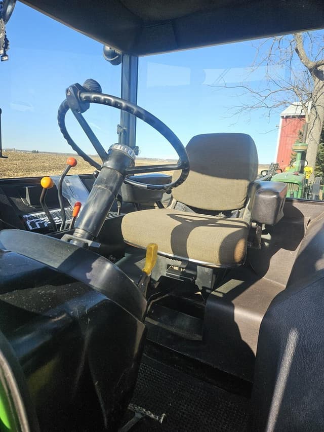 Image of John Deere 4430 equipment image 4