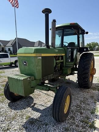 Image of John Deere 4430 Primary image