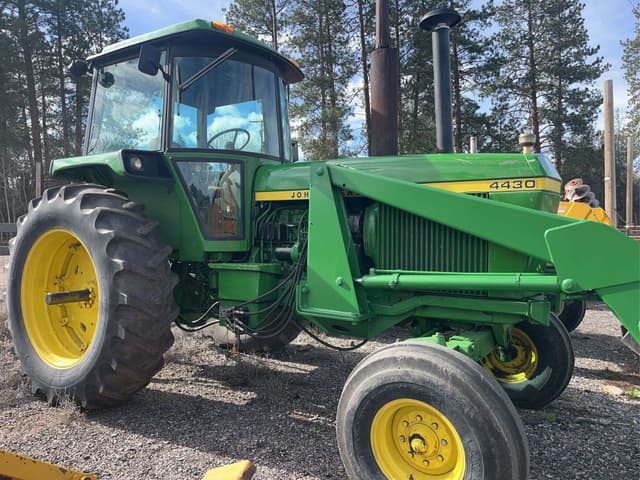 Image of John Deere 4430 equipment image 3