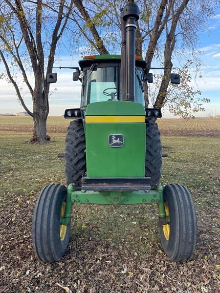 Image of John Deere 4430 equipment image 1