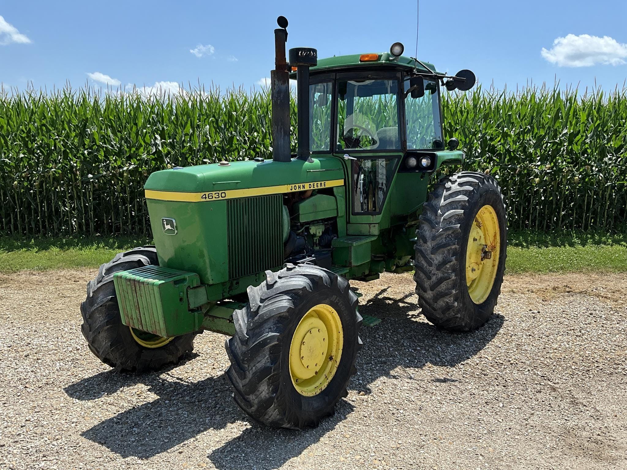 1977 John Deere 4630 Equipment Image0