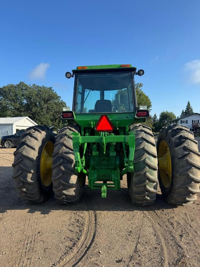 Image of John Deere 4630 equipment image 2