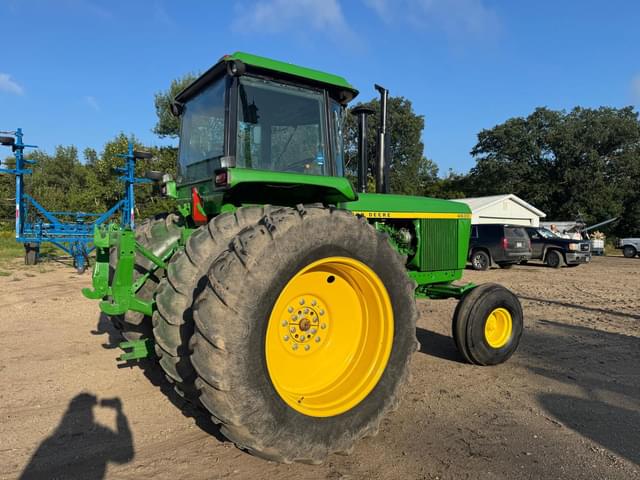 Image of John Deere 4630 equipment image 1