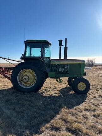 Image of John Deere 4630 equipment image 1