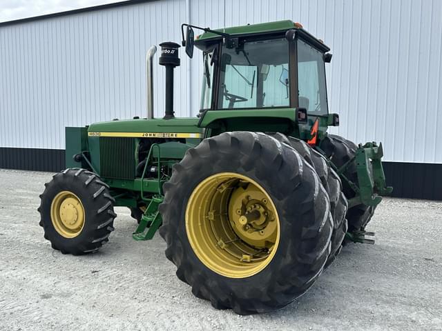 Image of John Deere 4630 equipment image 4
