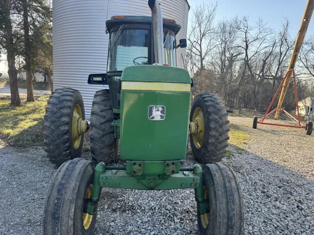 Image of John Deere 4630 equipment image 1