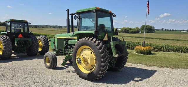 Image of John Deere 4630 equipment image 2