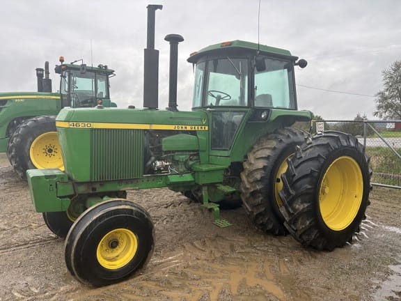 1977 John Deere 4630 Equipment Image0