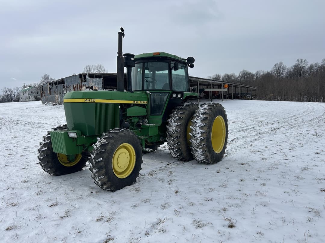 Image of John Deere 4630 Primary image