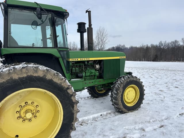Image of John Deere 4630 equipment image 3