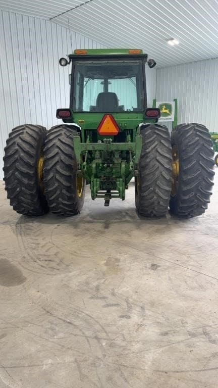 Image of John Deere 4630 equipment image 2