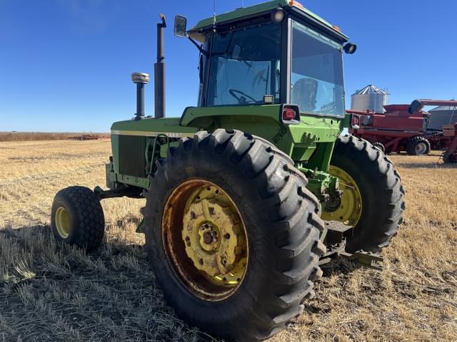 Image of John Deere 4630 equipment image 3