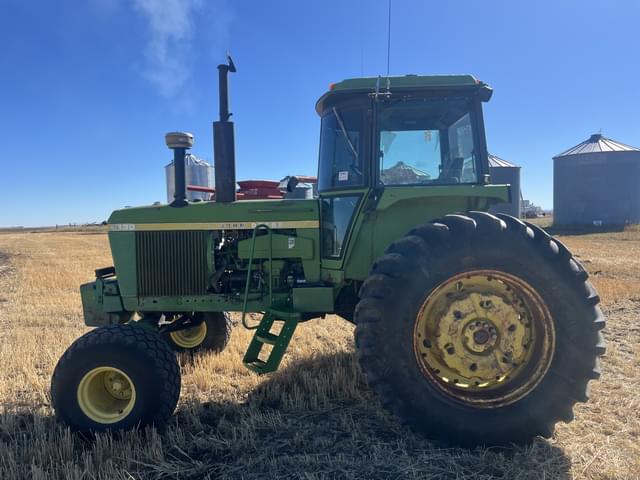 Image of John Deere 4630 equipment image 2