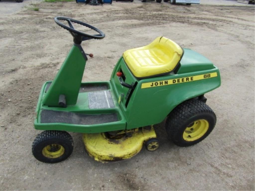 Image of John Deere 68 Primary image