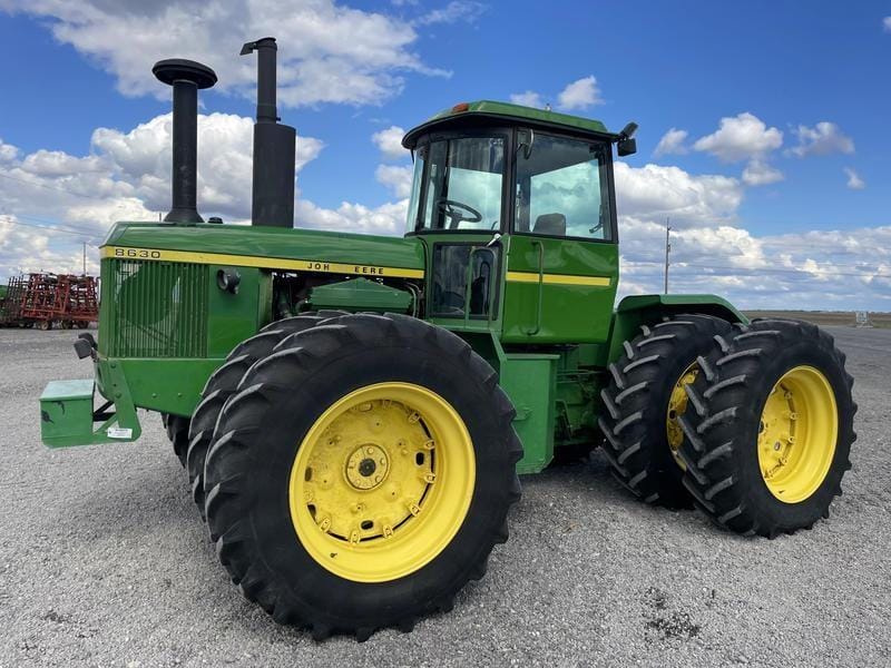 1977 John Deere 8630 Equipment Image0